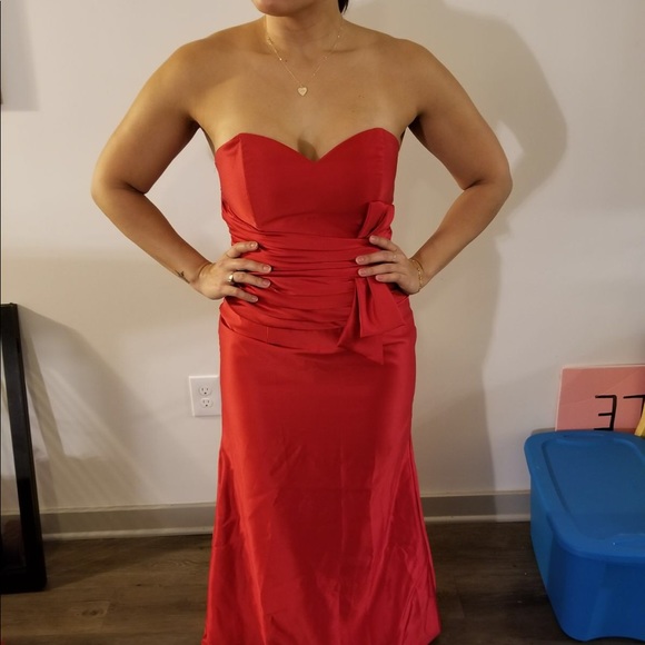 SCOTT McCLINTOCK Red Ballgown SZ 6 - Picture 7 of 8